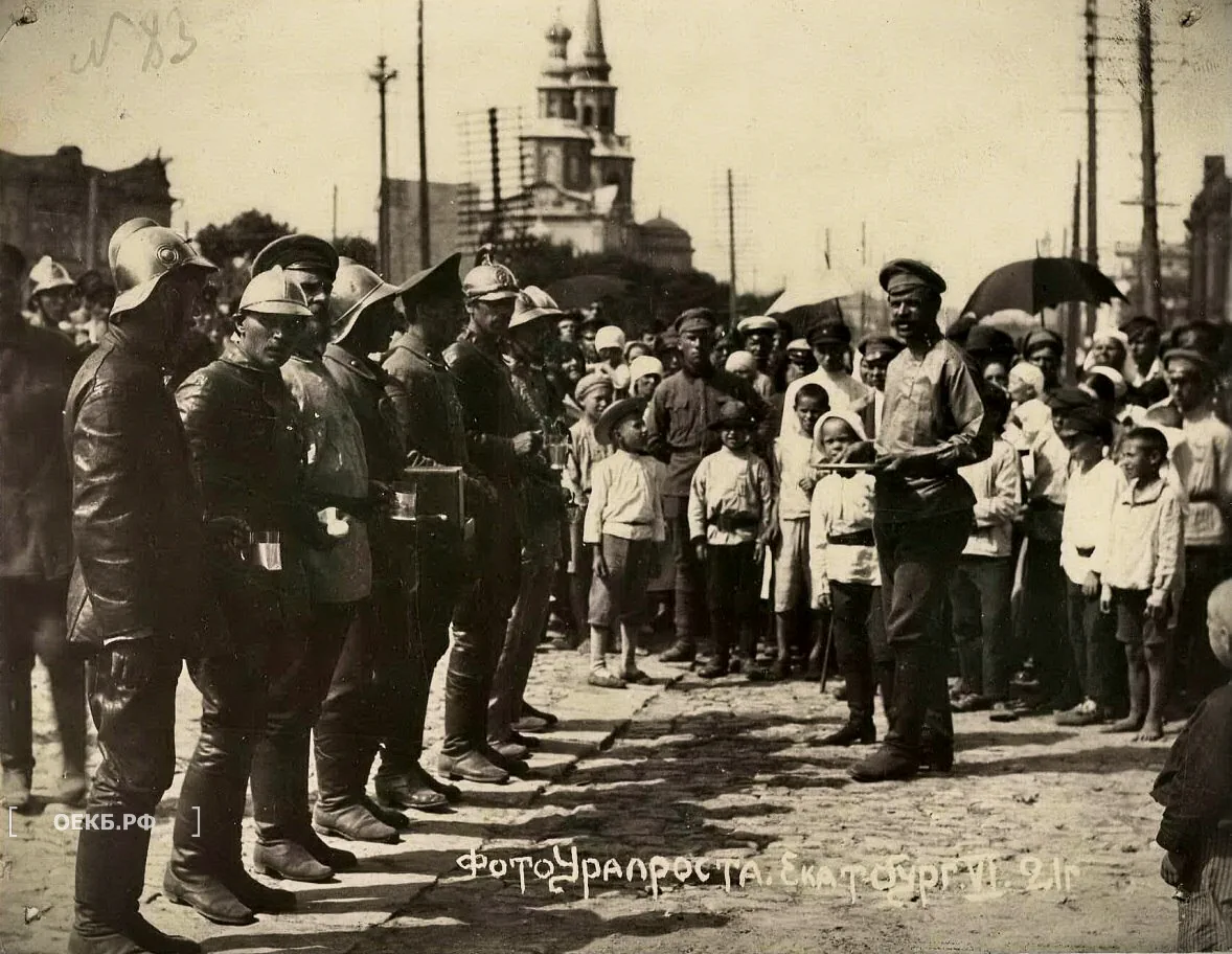1921 - Октябрьский - Пожарная дружина на Главном проспекте - ОЕКБ.РФ