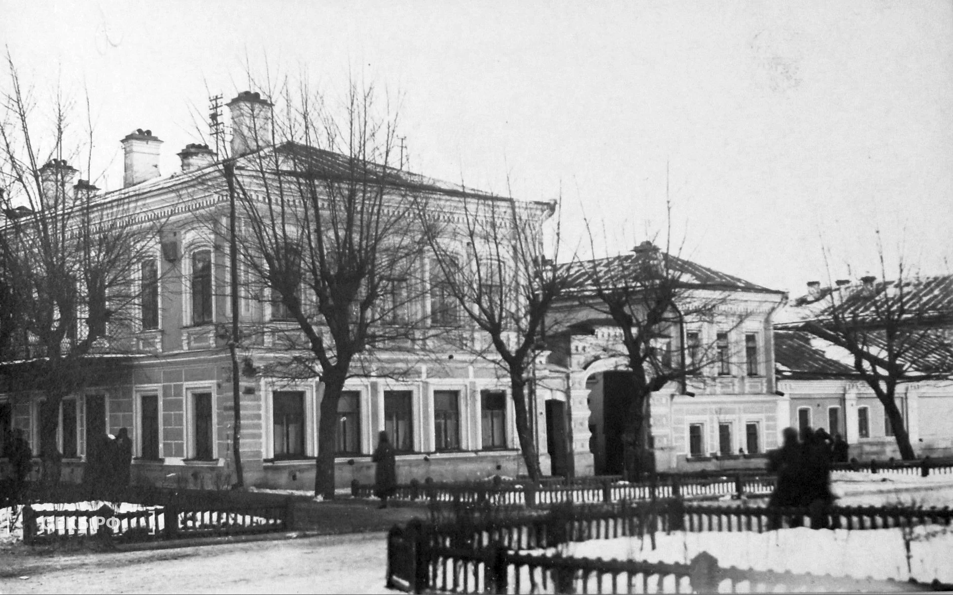 Свердловск. Угол улиц Ленина и Хохрякова, бывшая Екатеринбургская ж/д детская больница - ОЕКБ.РФ