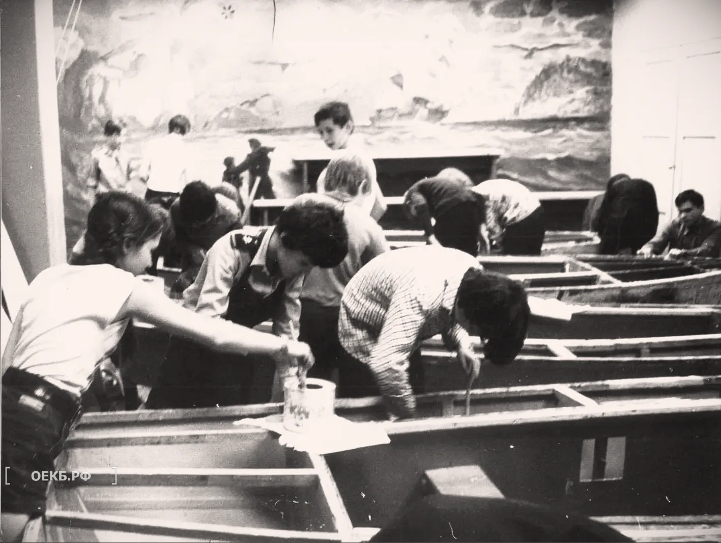 1988 - Ленинский - Свердловск. Улица Мира, 44: ремонт яхт в отряде "Каравелла" - ОЕКБ.РФ