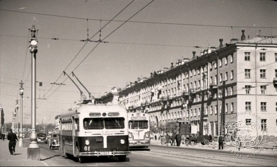 1955 - Владислав Занкович - Свердловск. Улица Свердлова - ОЕКБ.РФ