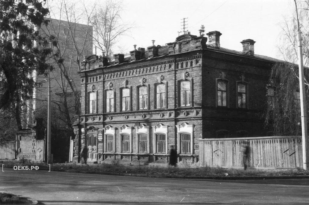 1970 - Ленинский - Свердловск. Вайнера, 30 - ОЕКБ.РФ
