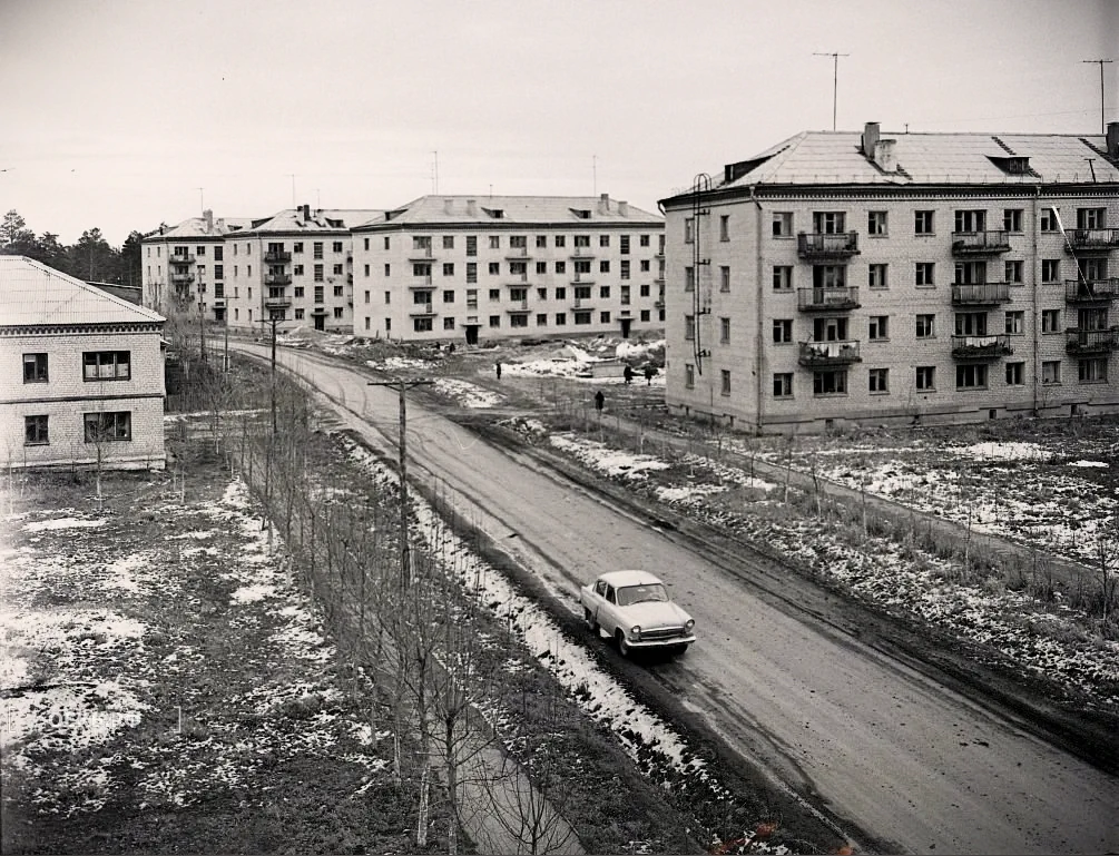 1967 - Владислав Занкович - Жилой поселок совхоза "Свердловский" - ОЕКБ.РФ